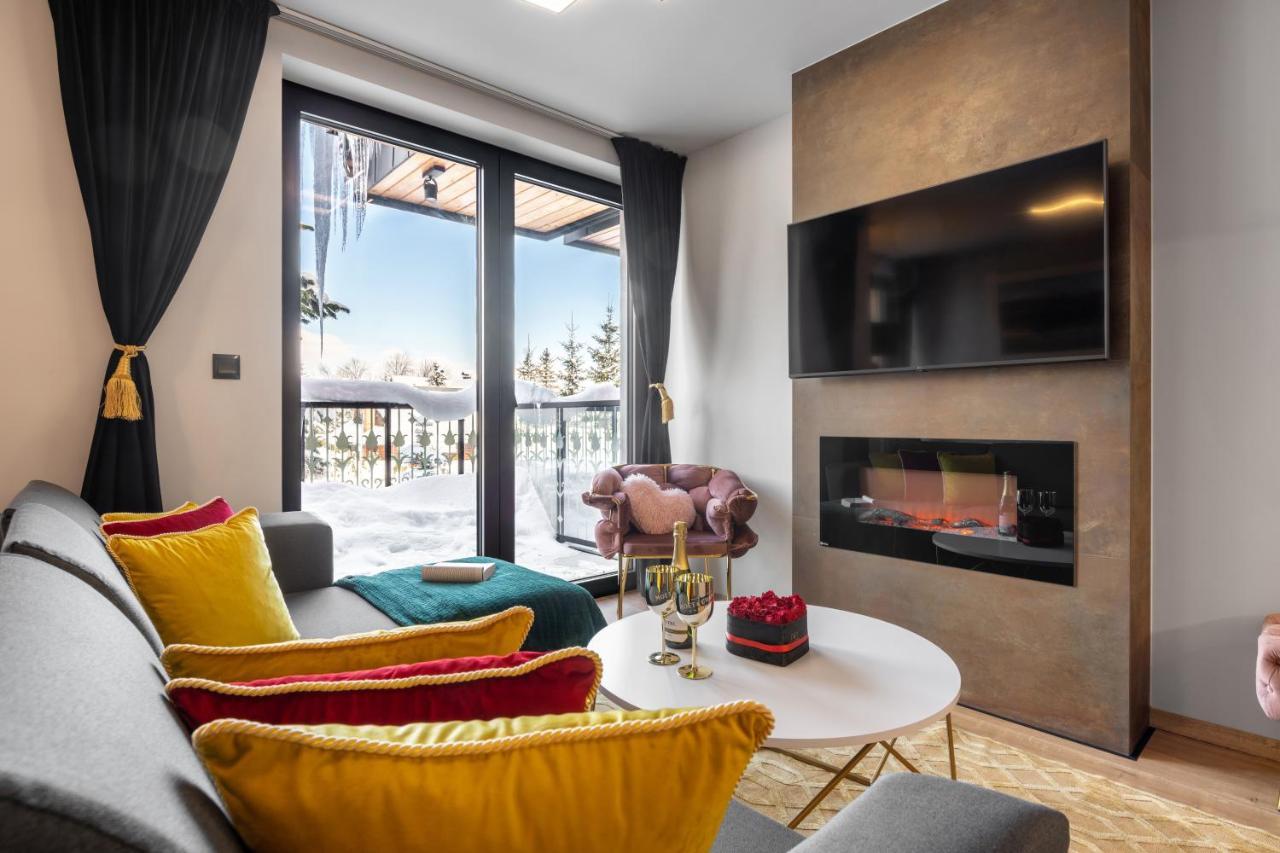 Deluxe Apartment Balcony 2