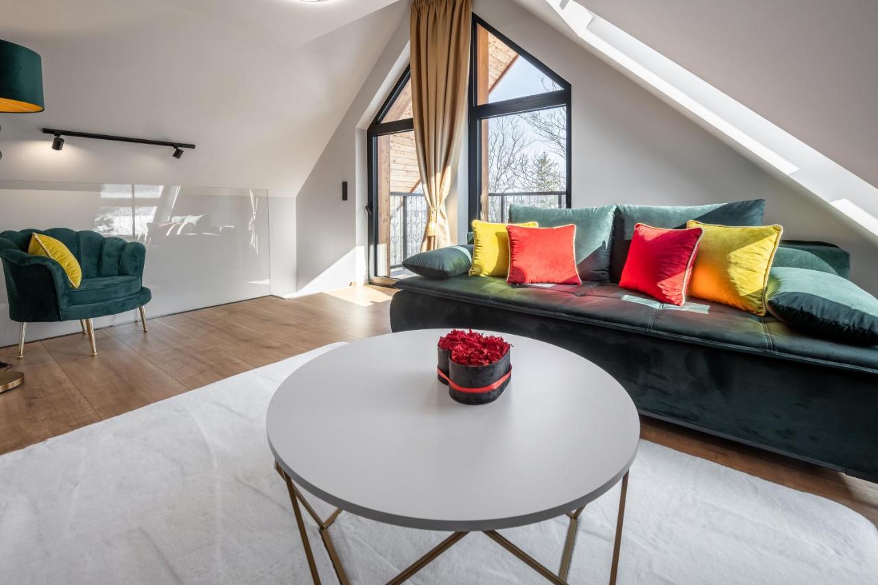 Two-Bedroom Apartment Balcony 10